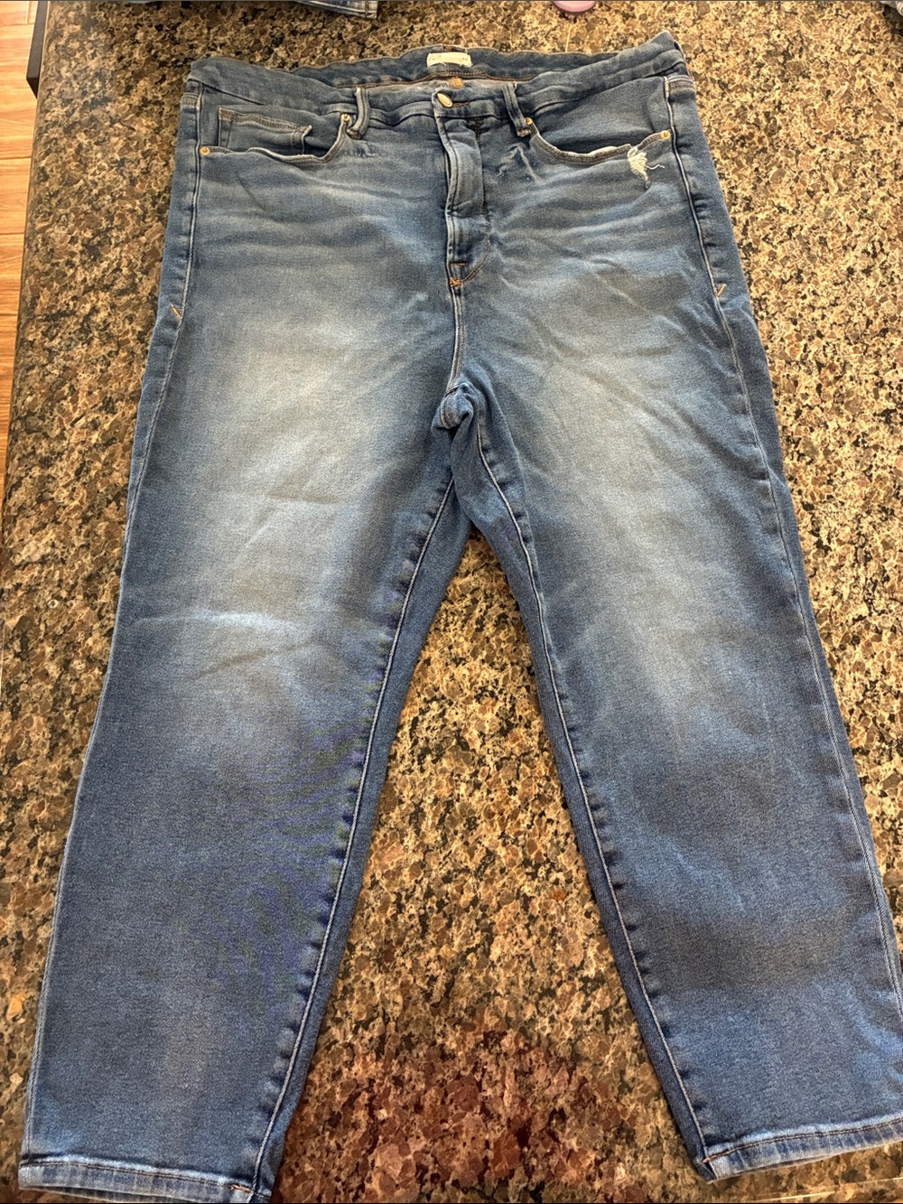 Good American Slim Straight Washed Blue Jeans